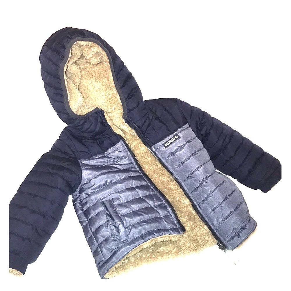 NEW WITH TAGS!! OSHKOSH reversible coat!